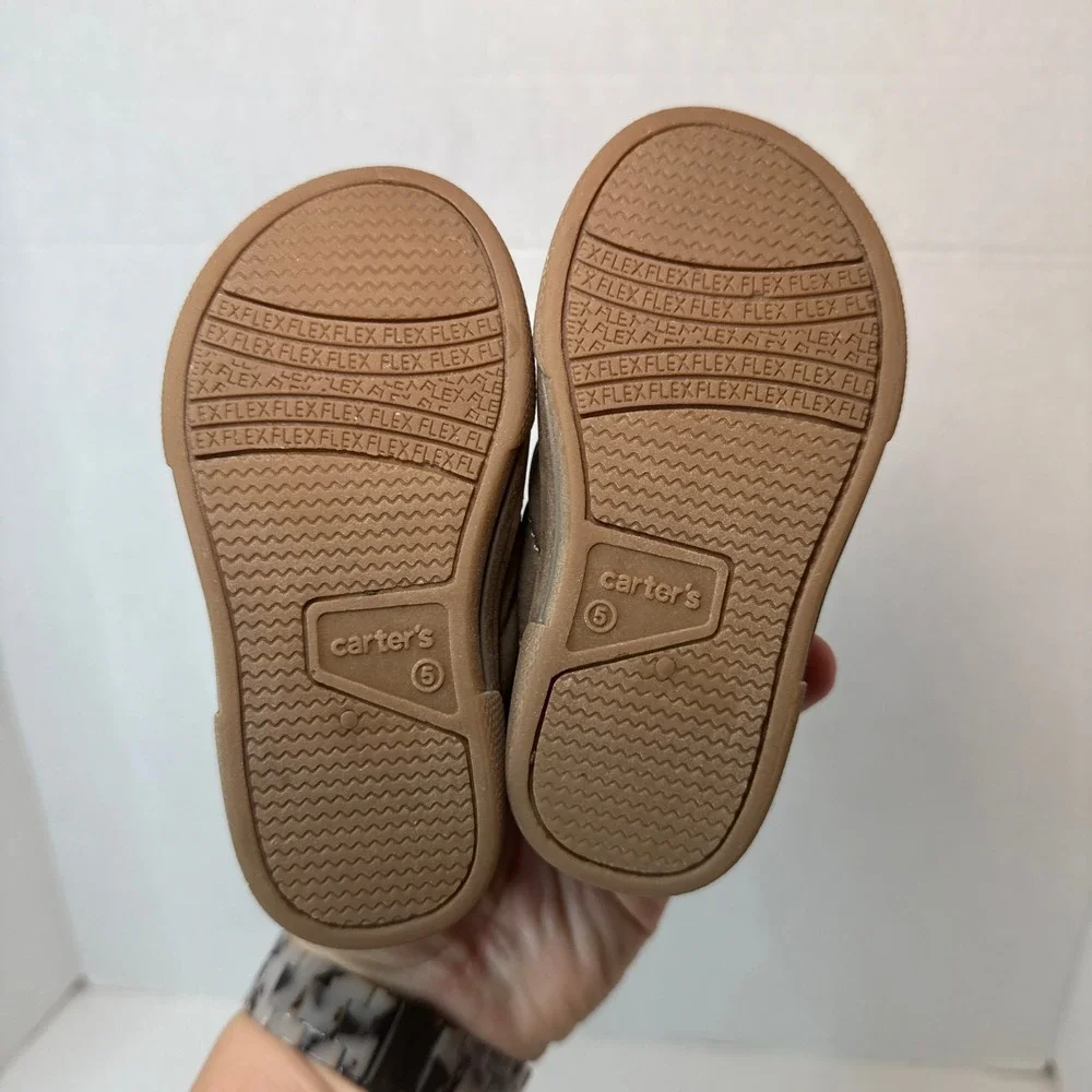 Carters Mateo Toddler Boys Olive Green Quilted High Top Sneaker Boots Size 5